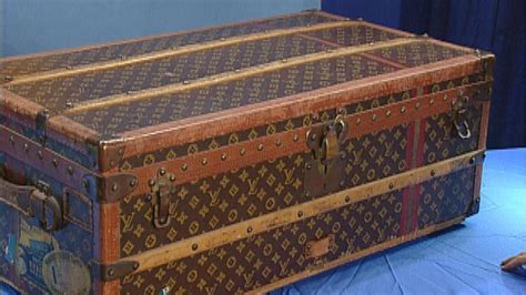 louis vuitton suitcase appraisal